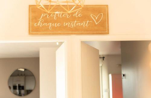 Skylounge- 8Pers -Families - Pros -Terrace- BBQ -Parking- WIFI - Foto 29