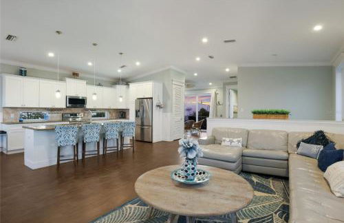 LUXURY VACATION HOME! ADD A GOLF CART!! - Photo 15