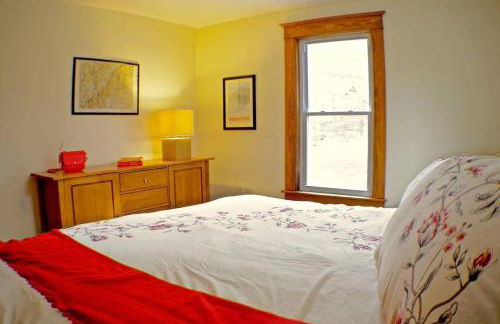 The Craftsman Farmhouse with Modern Flair - Photo 15