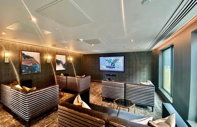 Stylish 2 Bed 2 Bath Apt in BMH City Centre - Photo 17