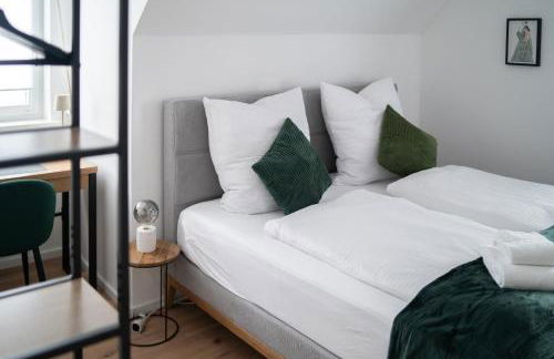 Modernes, zentrales Apartment mit Boxspringbett und Waschmaschine - Foto 20