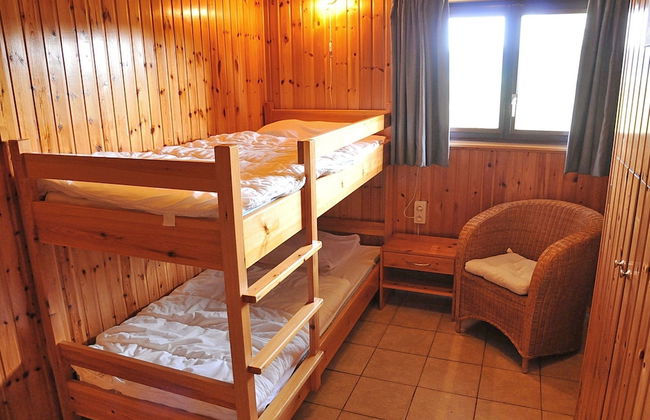 Holiday Home in Somme-leuze With Sauna - Photo 2