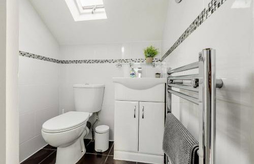 Cosy flat with free parking near London hotspots - Foto 27