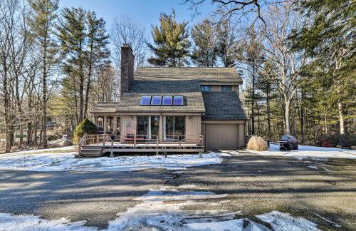 Peaceful Goshen Cottage with Screened Porch and Views! - Foto 24