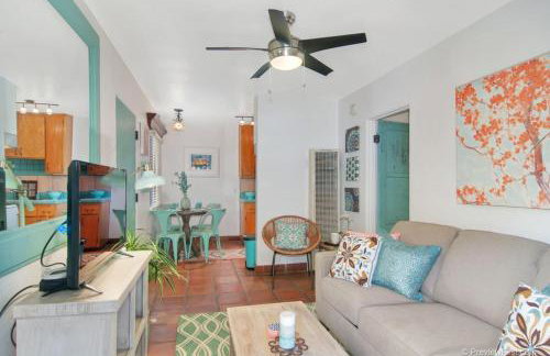 Old Town 1BR Short Drive to Downtown and Beaches 4.5 - Foto 3