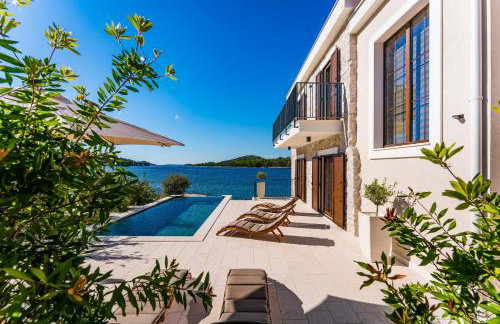 Seafront Villa Draga with heated infinity pool - Foto 43