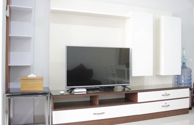 Pleasant 1BR Apartment with Sofa Bed at Dago Suites - Foto 11