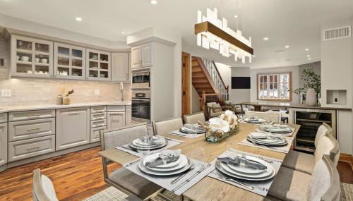 Central AC, Updated 4 BR, 4-5 BA Townhouse, Pool - Foto 2