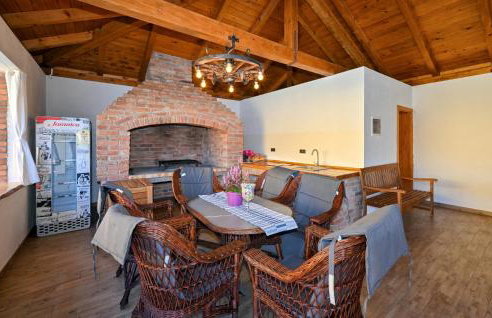 2 Bedroom Cozy Home In Gornja Ploscica - Foto 15