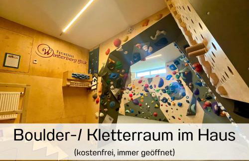Ferienhaus Winterbergblick, Nationalpark Sächsische Schweiz, 5 Wohnungen und Gemeinschaftsraum, Boulderraum und Sauna im Haus - Foto 80