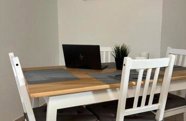 Möblierte Wohnung mit ruhiger Terrasse in bester Lage für Feriengäste und beruflich Reisende AW12A-I - Foto 4