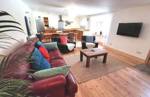 THE OLD RECTORY GLEBE HOUSE in Jacobstow 10 mins to Widemouth bay and Crackington Haven,15 mins Bude,20 mins tintagel, 27 mins Port Issac - Foto 2