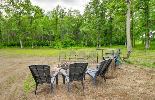 6 Mi to Spider Lake OHV Trails Cabin with Fire Pit - Foto 29