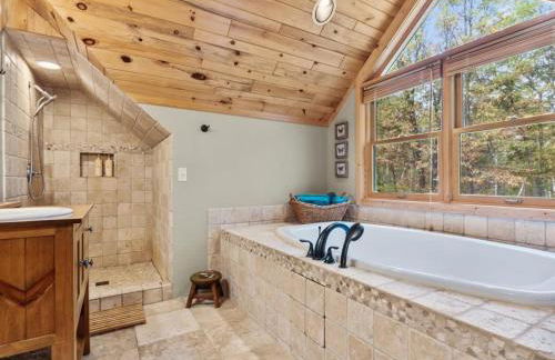 Winter Hideaway Lakeside Cabin Snowmobile - Foto 18