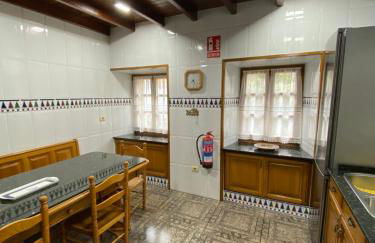 Casa Gin Tazones - Foto 15