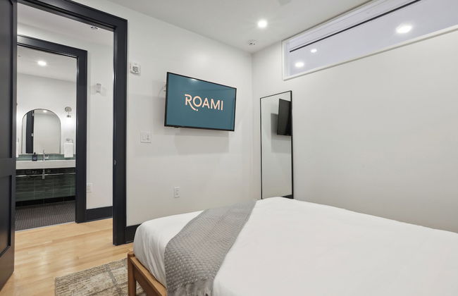 Roami at 714 Canal - Photo 5