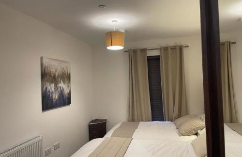 The Comfort, with Free Parking, Harlow - Foto 11