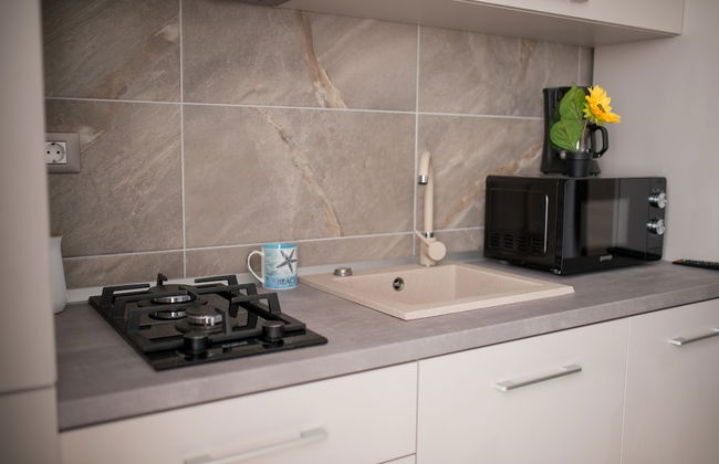 Mamaia Alezzi - Foto 35