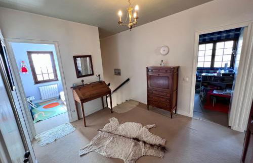 Grande maison en pierre à la campagne, belle vue - Foto 16