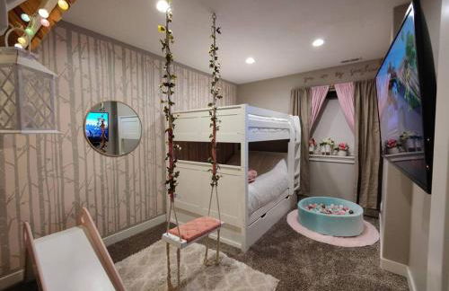 Paradise View Lodge - Amazing Lake Views, Playroom, Pool, HotTub! - Foto 20