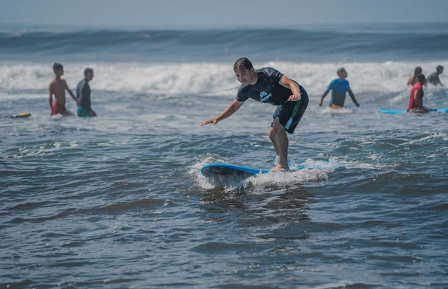 Excursión a la playa El Paredón con curso de surf - Foto 8