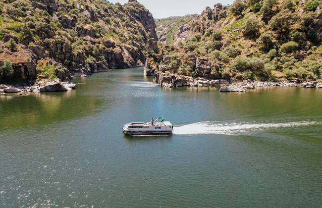 Paseo en barco por el Parque Natural del Duero Internacional - Foto 10