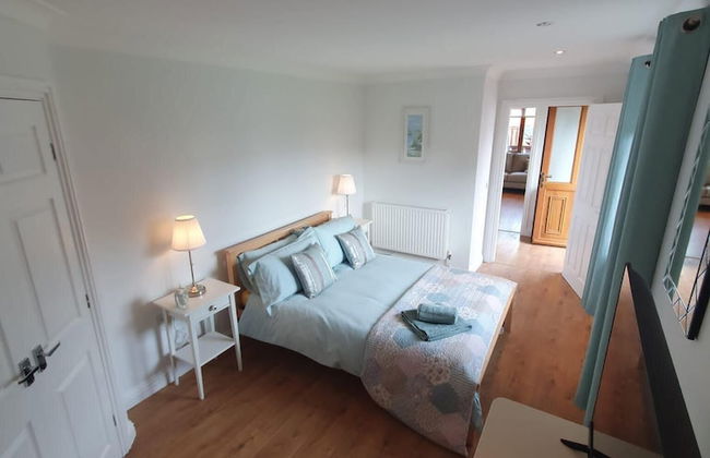 Stunning 2 Bedroom Pet Friendly Lodge - Foto 4