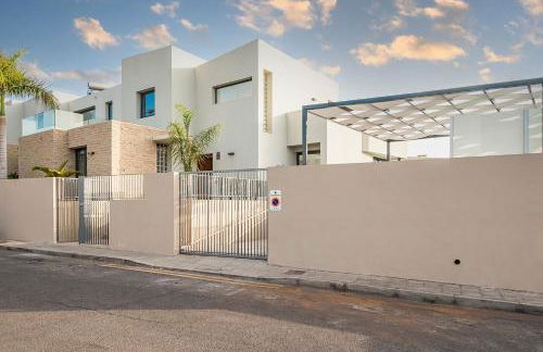 Villa Alisios Golf Luxury Tenerifesummervillas Heated pool - Foto 2