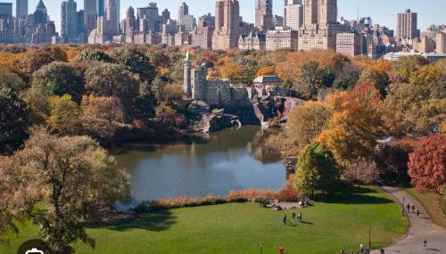 Superb 4-bedroom apartment 1 block from Central Park in vibrant New York City - Foto 2