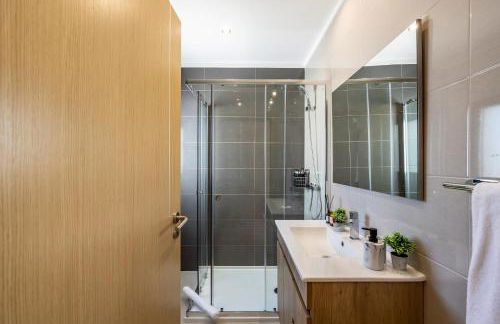 Silver Coast Beach Villa-Casa de Luxo com Piscina e Vista Mar - Photo 76