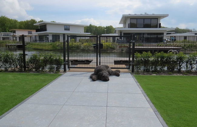Villa in Zeewolde With Terrace - Photo 31