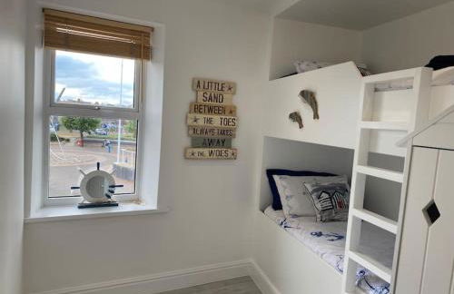 Dexters Den - Sea views, yards from Beach - Foto 32