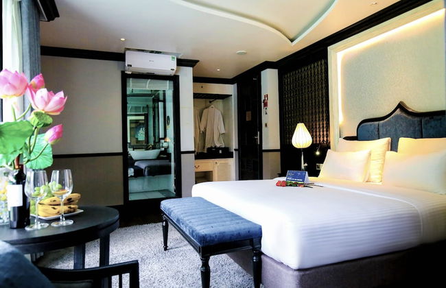 Lotus D'Orient Cruise - Foto 25