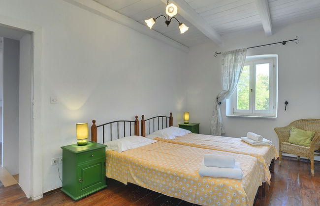 Spacious Holiday Home in Svetvincenat With Pool - Foto 6