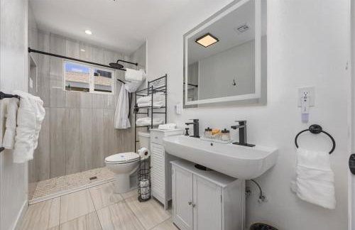 KingBeds Skylight 1GB Wi-Fi Step-free Clean - Photo 17