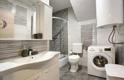 Apartment Buddy - Photo 26