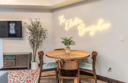 The Electric Bungalow - Photo 7