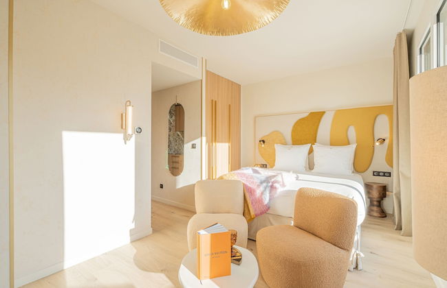 Yuna Porte Maillot - ApartHotel - Photo 63