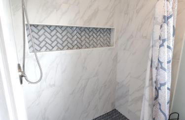 Spacious Upadated 2 King Beds Pets Welcome With Large Private and Fenced Yard Minutes to Beaches - Foto 22