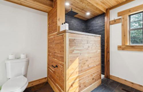 5-Acre Retreat Private Pool Outdoor Bar Fishing Pond & Game Room - Foto 6