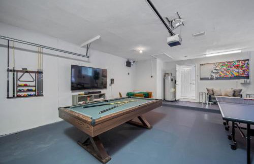 Pool Soccer Basketball Game Room Sleeps 20 - Foto 19