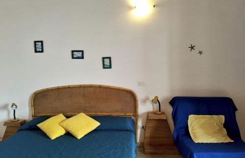 Bilocale in centro con vista mare - Foto 8