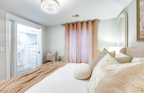 Serene and Updated Escape 1 Mi to Heritage Landing - Foto 18