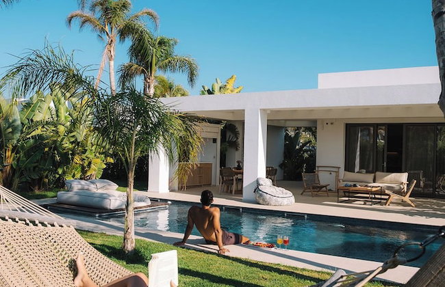 TAF Beach Villas with Tesla Car and Heated Pool - Foto 79