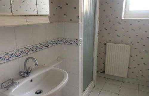 Gîte -Belle Maison dans une ancienne école-Tarif réduit hors WE ! - Foto 17