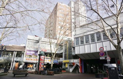 NEU modernes Apartment in Top Lage, free Parking max 1,65m Höhe und 1,8m Breite - Foto 35