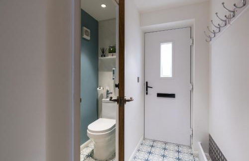 Home from Home Garden Free Parking Long Term Stays - Foto 20