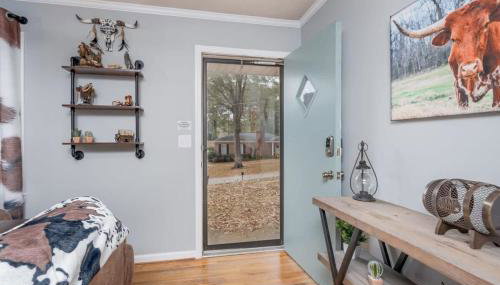 Touchdown Townhouse: Your Home near Stadium - Foto 3