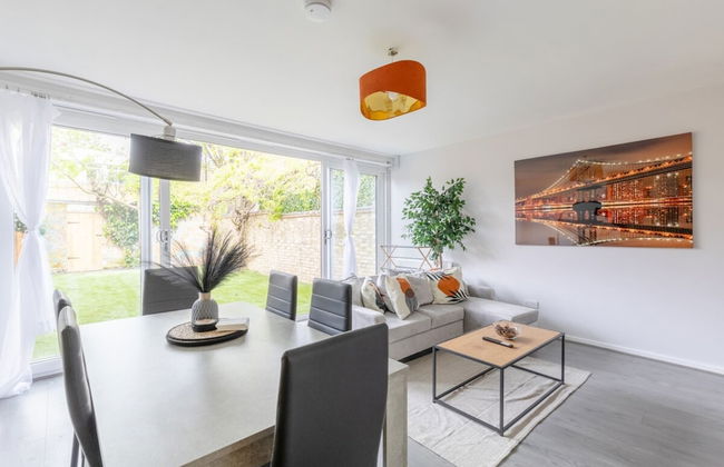 Newly Renovated 3BD Home, Islington! - Foto 39