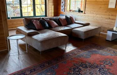 Blockbohlen HolzHaus mit Sauna, Outdoor Jacuzzi und BadeTeich - Foto 7